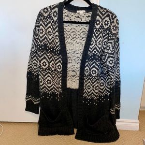 Mid-length Knit Cardigan